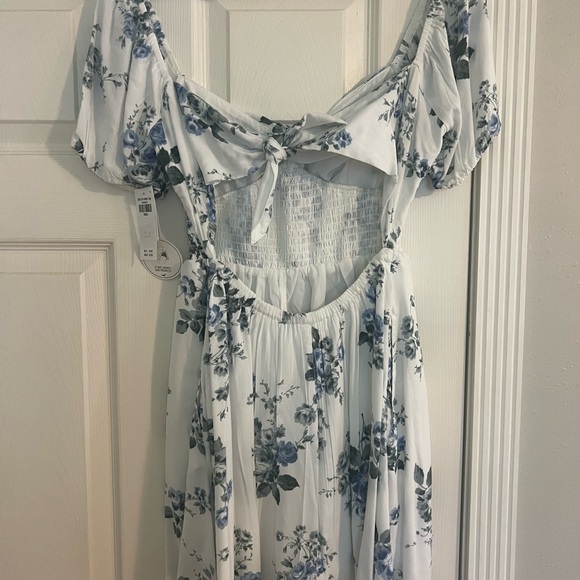 Hollister Blue Floral Mini Dress - Picture 2 of 4